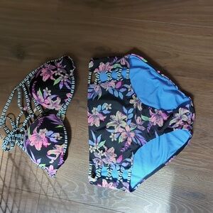 Strappy push up bikini. 2 For $10
